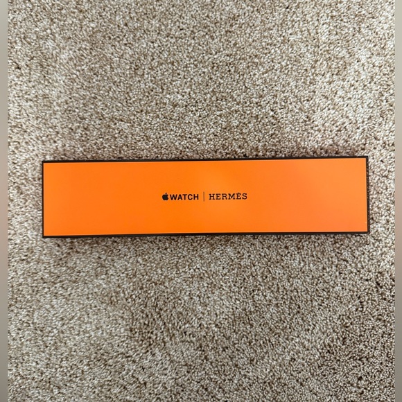 Hermes Apple Watch Band Single Tour 42 mm Attelage - Picture 2 of 7